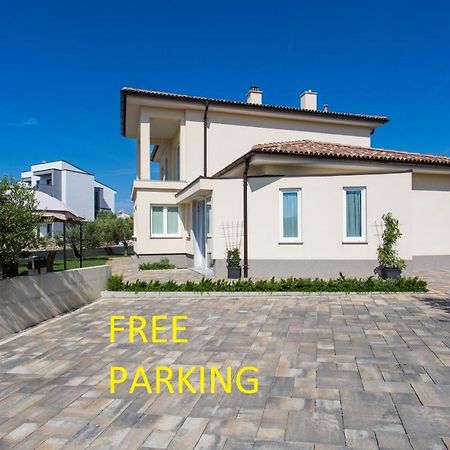 Studio Apartment Lucija Krk Town Dış mekan fotoğraf