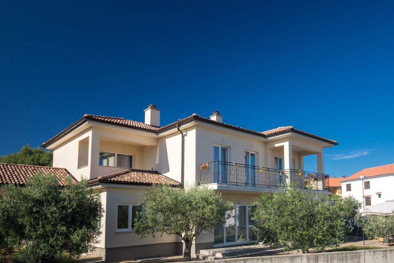 Studio Apartment Lucija Krk Town Dış mekan fotoğraf
